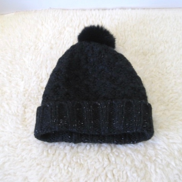 Rudsak Knitted Beanie w/Pom Pom - Picture 5 of 10